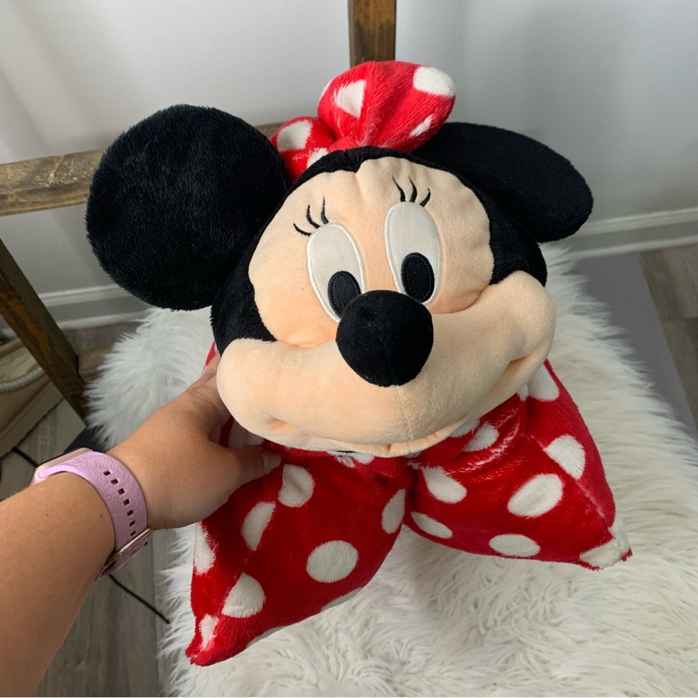Disney Parks Minnie Mouse Plush Pillow Pet